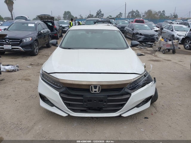 1HGCV1F41NA084699 Honda Accord Sport Special Edition