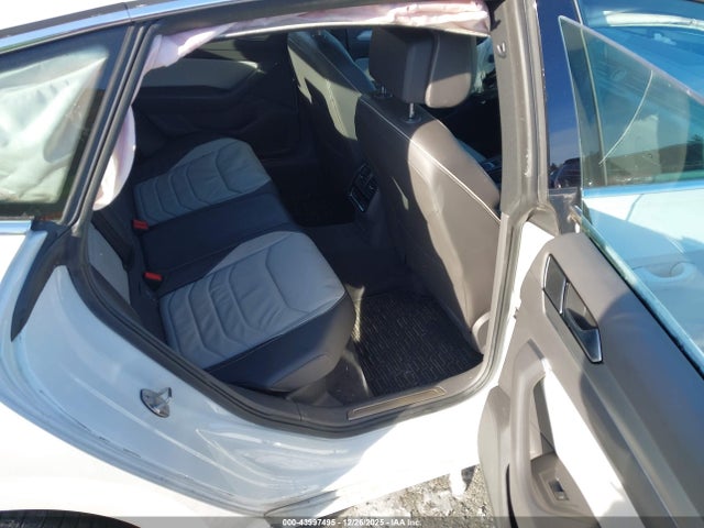 2019 VOLKSWAGEN ARTEON WVWTR7AN7KE007491 Photo 7