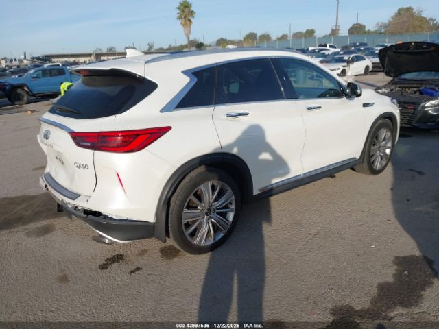 2021 INFINITI QX50 3PCAJ5CB7MF108134 Photo 3