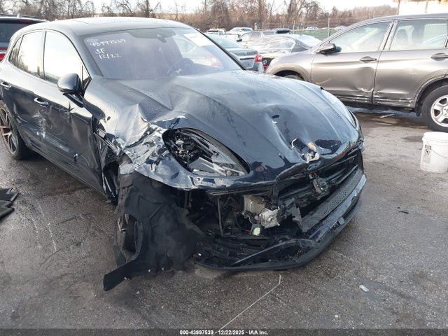 2023 PORSCHE MACAN WP1AG2A51PLB37753 Photo 5