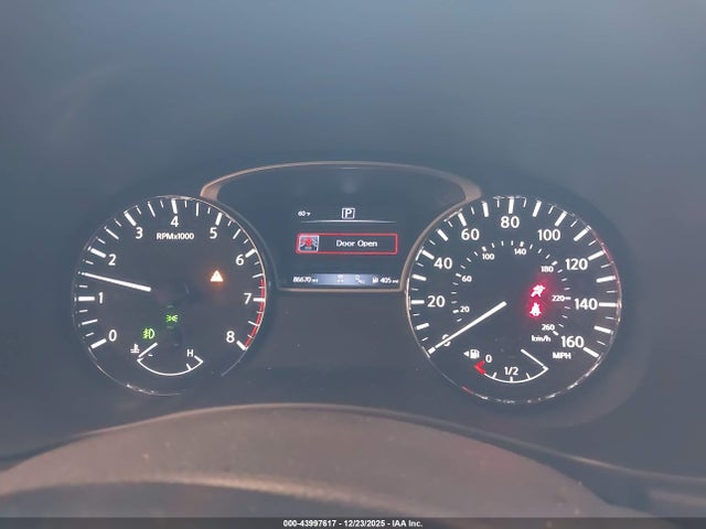 5N1DR2MN1JC662786 Nissan Pathfinder Sl