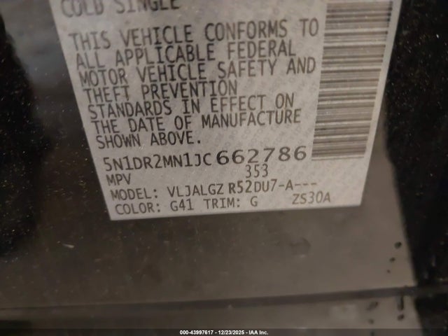 5N1DR2MN1JC662786 Nissan Pathfinder Sl
