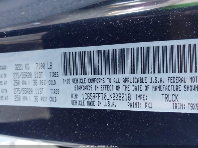 2020 RAM 1500 1C6SRFFT0LN208218 Photo 8