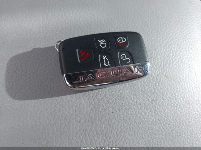 2013 JAGUAR XF SAJWA0E76D8S87723 Photo 10