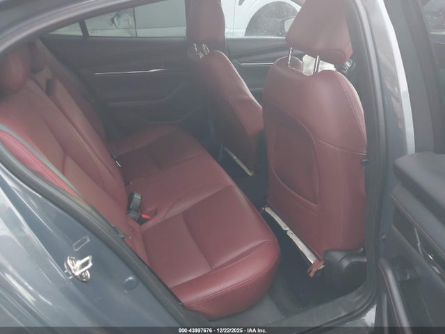 Mazda Mazda3 2.5 S Carbon Edition 2023 3MZBPBCM2PM367999 Image 8