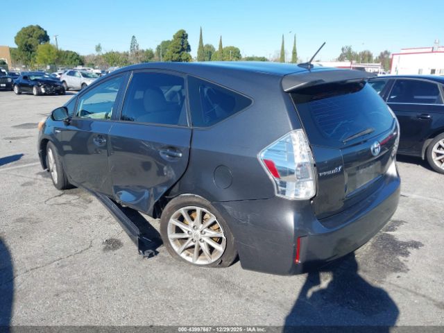 2013 TOYOTA PRIUS V JTDZN3EU5D3233298 Photo 2