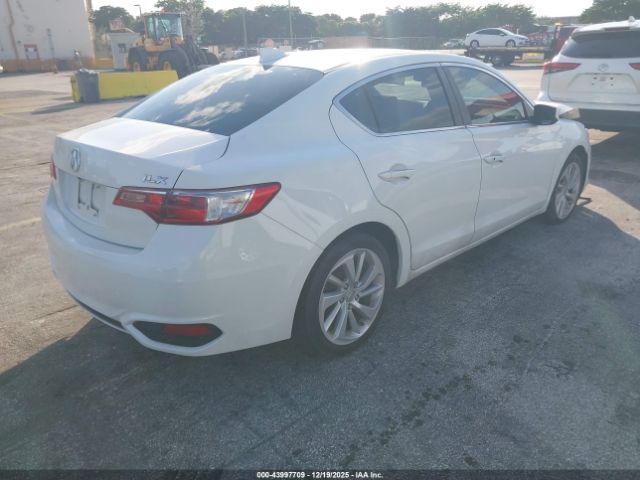 2018 ACURA ILX 19UDE2F3XJA003176 Photo 3