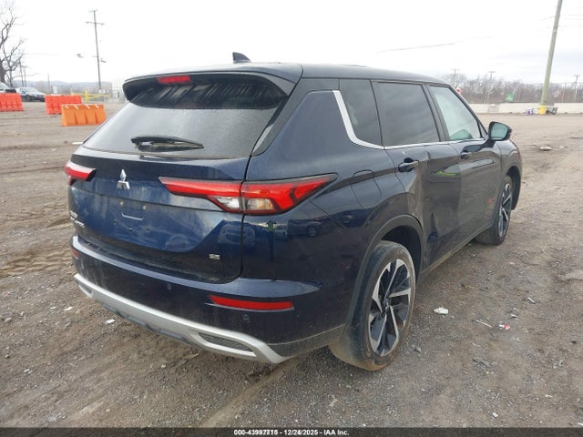 2023 MITSUBISHI OUTLANDER JA4J3UA86PZ060081 Photo 3