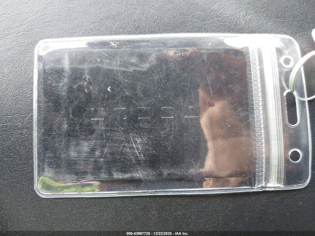 2022 TESLA MODEL Y 7SAYGDEE6NF480132 Photo 10