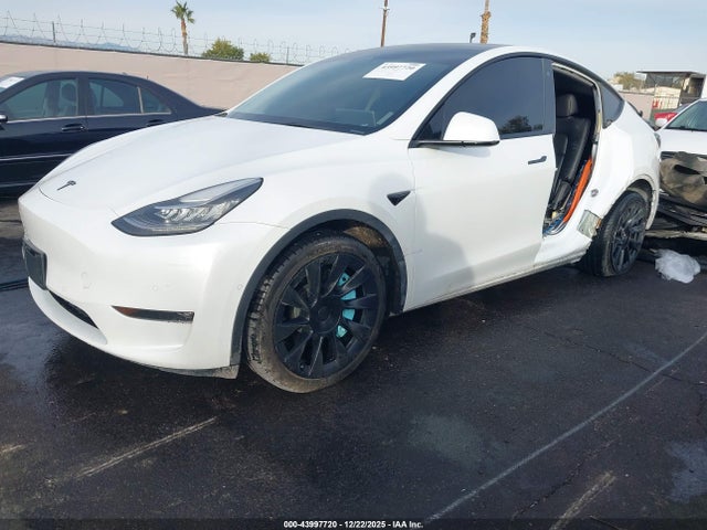 2022 TESLA MODEL Y 7SAYGDEE6NF480132 Photo 5