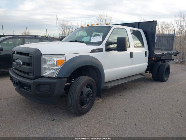 Ford F-450 Chassis Xl 2015 1FD0W4GYXFEA15971 Image 2