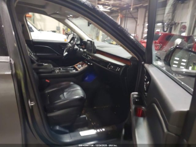 2020 LINCOLN AVIATOR 5LM5J7XC3LGL17027 Photo 4