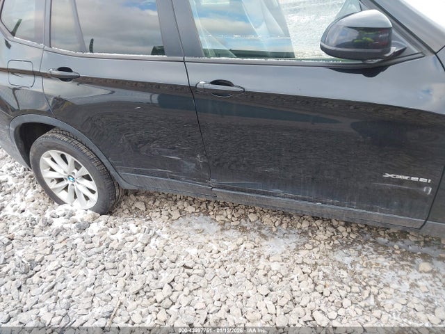 2015 BMW X3 5UXWX9C53F0D51058 Photo 5