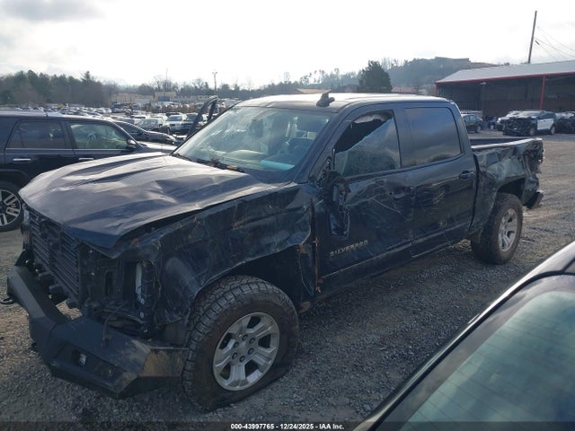 3GCUKRECXJG121084 Chevrolet Silverado 1500 2lt