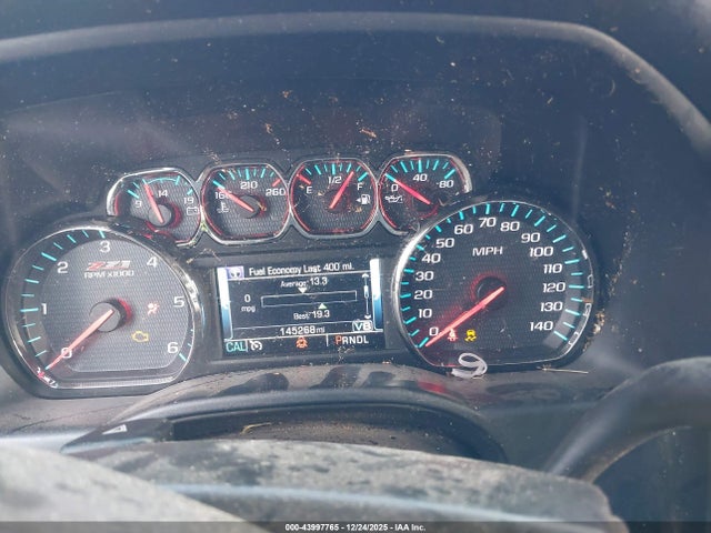 3GCUKRECXJG121084 Chevrolet Silverado 1500 2lt