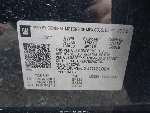 3GCUKRECXJG121084 Chevrolet Silverado 1500 2lt