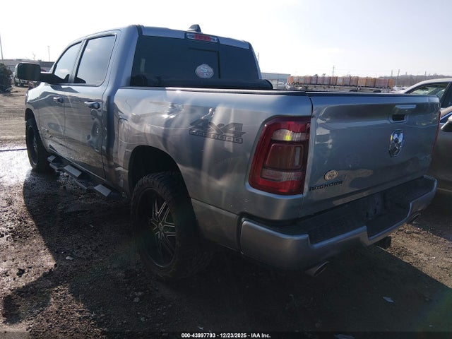 Продажа на аукционе авто 2019 Ram 1500 Big Horn/lone Star  4x4 5'7 Box, vin: 1C6SRFFT2KN604973, номер лота: 43997793