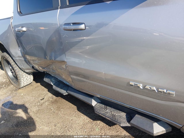 Продажа на аукционе авто 2019 Ram 1500 Big Horn/lone Star  4x4 5'7 Box, vin: 1C6SRFFT2KN604973, номер лота: 43997793