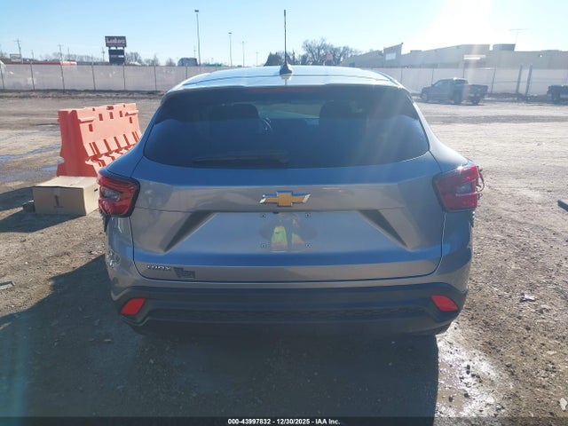 KL77LFE20RC110381 Chevrolet Trax Fwd Sp