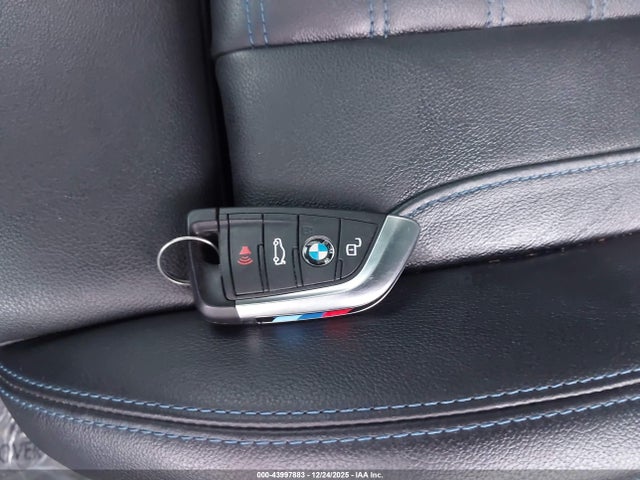 2022 BMW M240 3MW53CM05N8C48070 Photo 10