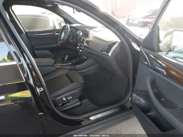 2019 BMW X3 5UXTR7C52KLF29391 Photo 4