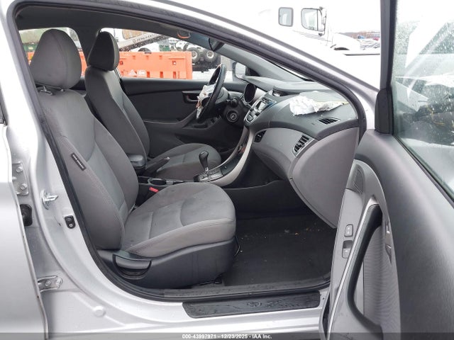 2013 HYUNDAI ELANTRA KMHDH4AE4DU652545 Photo 4