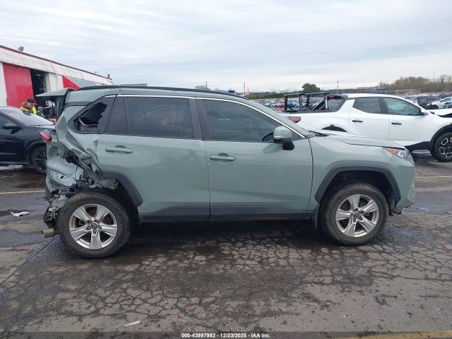 Toyota Rav4 Xle 2021 2T3P1RFV8MC145311 Image 14