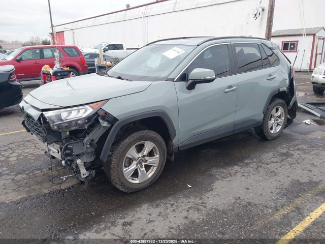 Toyota Rav4 Xle 2021 2T3P1RFV8MC145311 Image 2