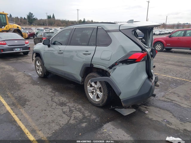 Toyota Rav4 Xle 2021 2T3P1RFV8MC145311 Image 3