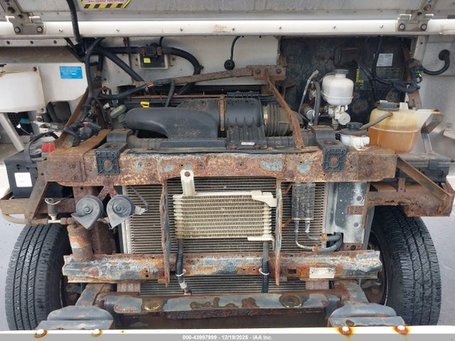 Ford E-350 Stripped 2014 1FC3E3KL3EDB11018 Image 9