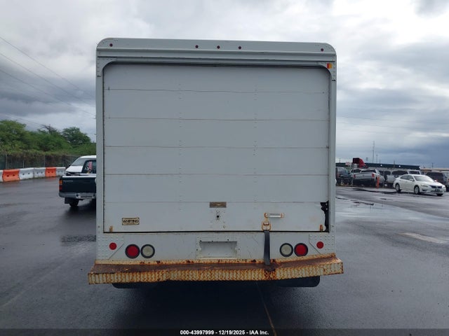 Ford E-350 Stripped 2014 1FC3E3KL3EDB11018 Image 15