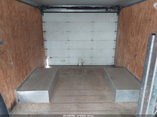 Ford E-350 Stripped 2014 1FC3E3KL3EDB11018 Image 7