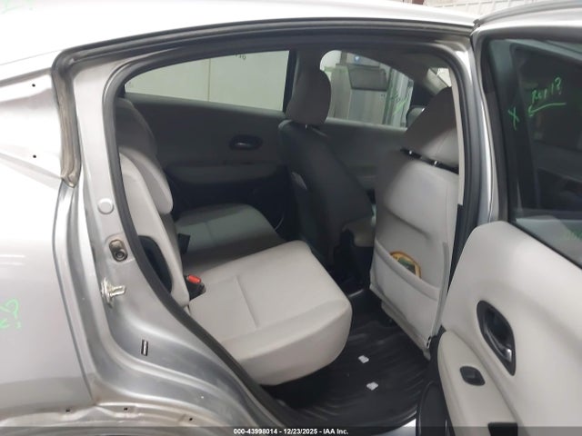 3CZRU5H35HM715835 Honda HR-V LX