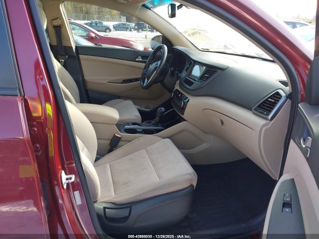 KM8J3CA24HU342578 Hyundai Tucson Sport