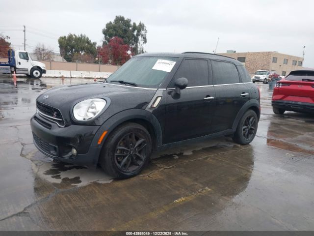 2016 MINI COUNTRYMAN WMWZC3C51GWT10167 Photo 1