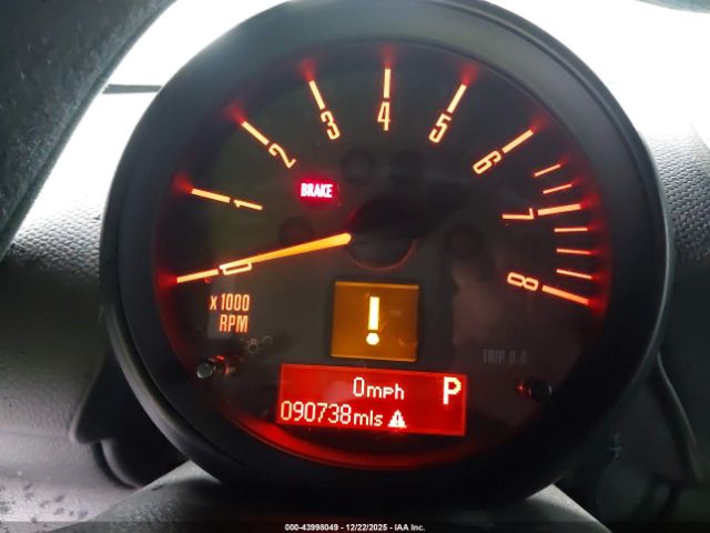 2016 MINI COUNTRYMAN WMWZC3C51GWT10167 Photo 6