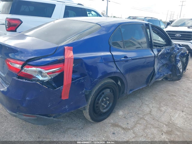 4T1B11HK5JU673339 Toyota CAMRY LE