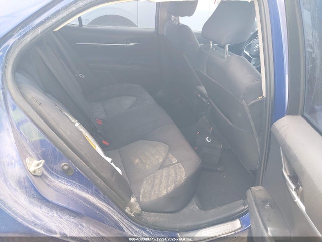 4T1B11HK5JU673339 Toyota CAMRY LE