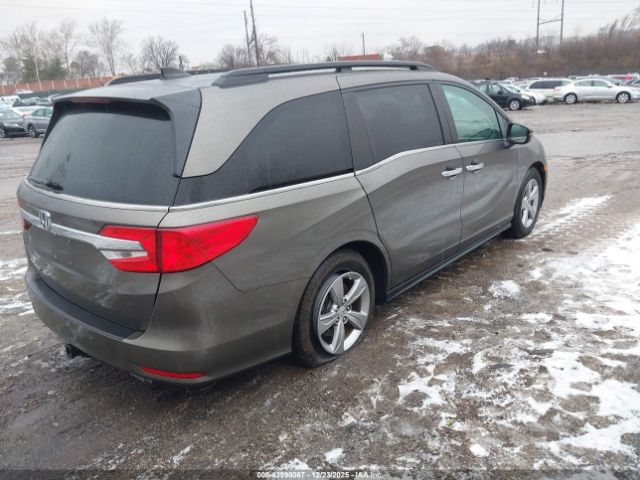 2018 HONDA ODYSSEY 5FNRL6H76JB054120 Photo 3