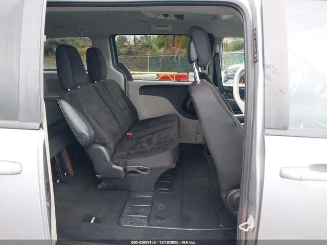 2C4RDGBG1HR748403 Dodge Grand Caravan Se