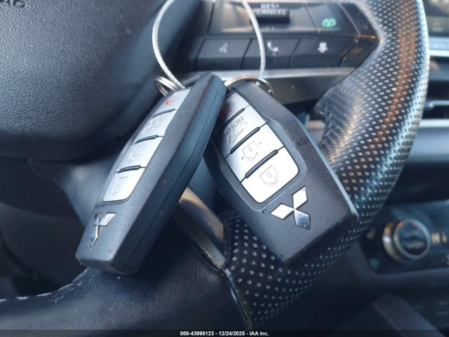 2022 MITSUBISHI OUTLANDER JA4J4UA83NZ037478 Photo 10