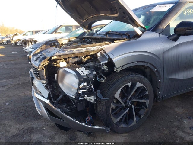 2022 MITSUBISHI OUTLANDER JA4J4UA83NZ037478 Photo 5