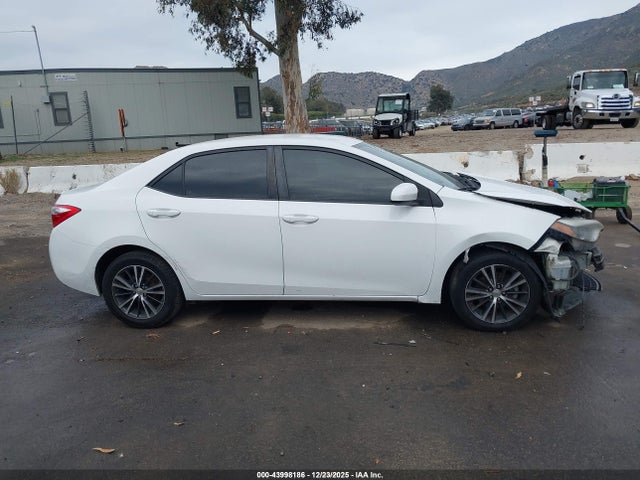 Toyota Corolla Le Plus 2016 5YFBURHE9GP523471 Image 13