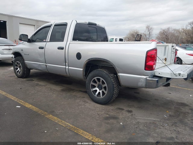 2008 DODGE RAM 1500 1D7HU18228S608840 Photo 2