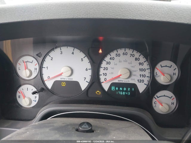 2008 DODGE RAM 1500 1D7HU18228S608840 Photo 6