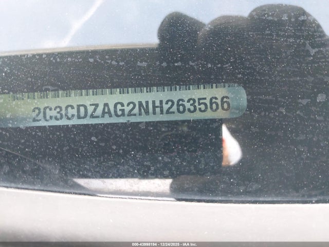 43998194 :رقم المزاد ، 2C3CDZAG2NH263566 vin ، 2022 Dodge Challenger Sxt مزاد بيع
