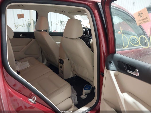WVGBV7AX3GW042115 Volkswagen TIGUAN S