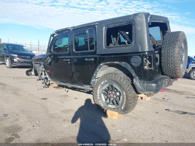 1C4HJXFN0JW243219 Jeep Wrangler Unlimited Rubicon 4x4