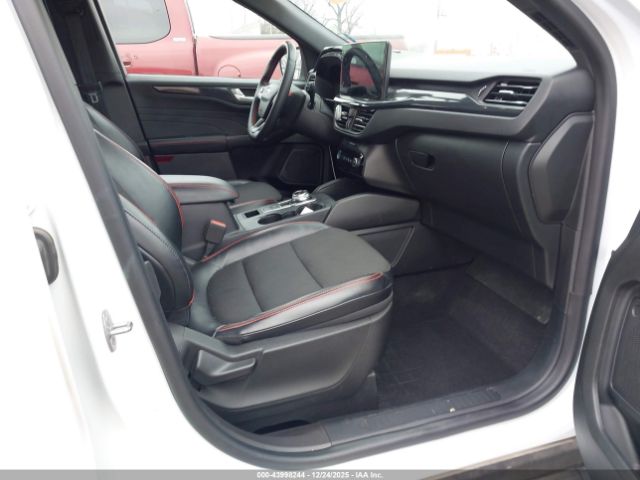 2023 FORD ESCAPE 1FMCU9MN4PUA76735 Photo 4