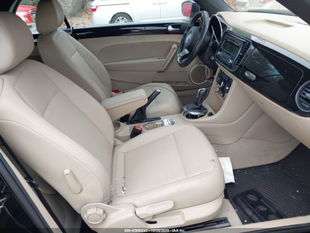 2014 VOLKSWAGEN BEETLE 3VW5P7ATXEM802124 Photo 4